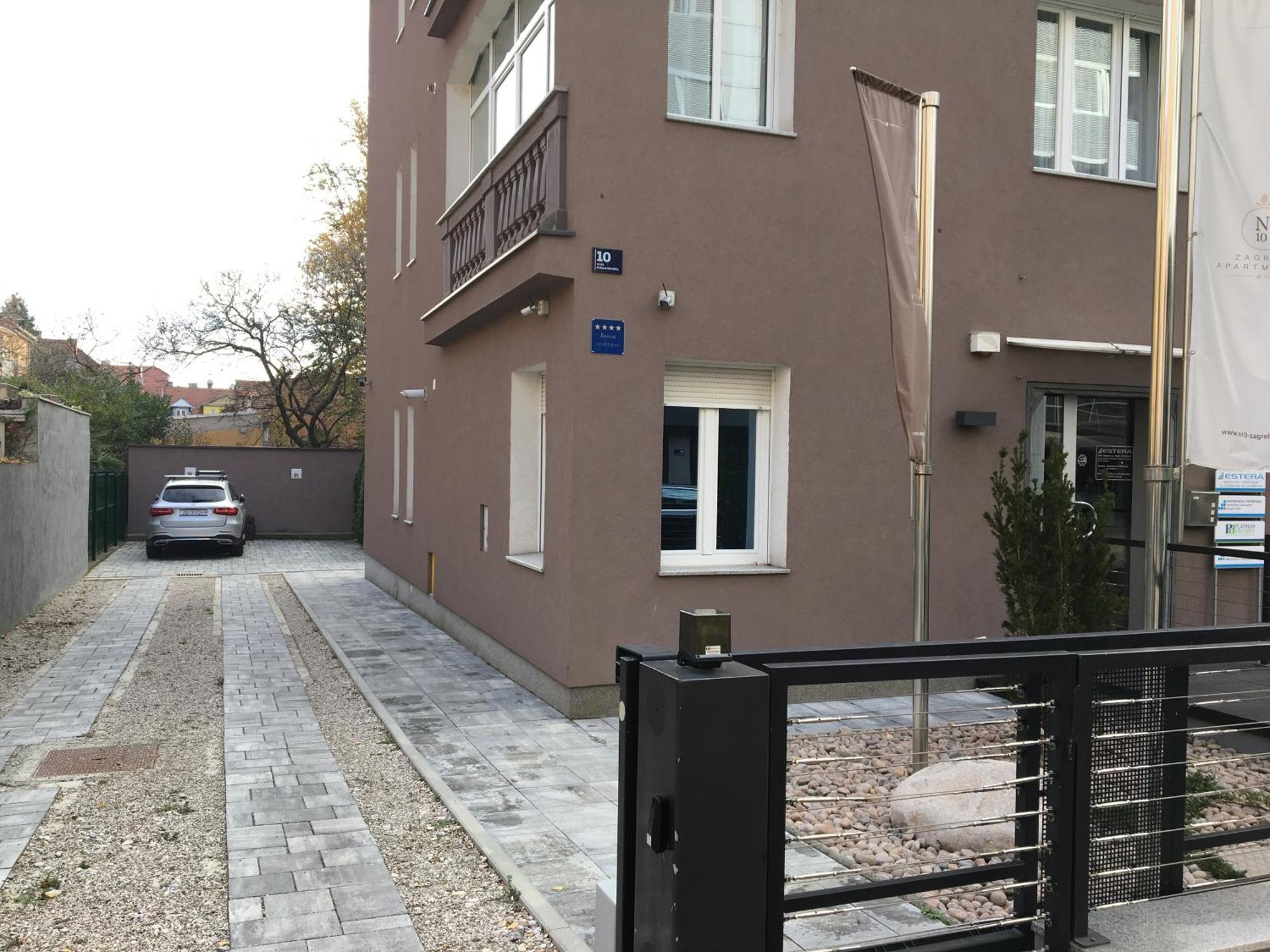 Apartments N10 Zagreb Luaran gambar