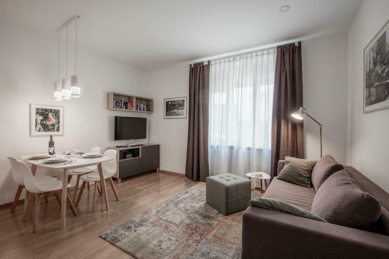 Apartments N10 Zagreb Luaran gambar