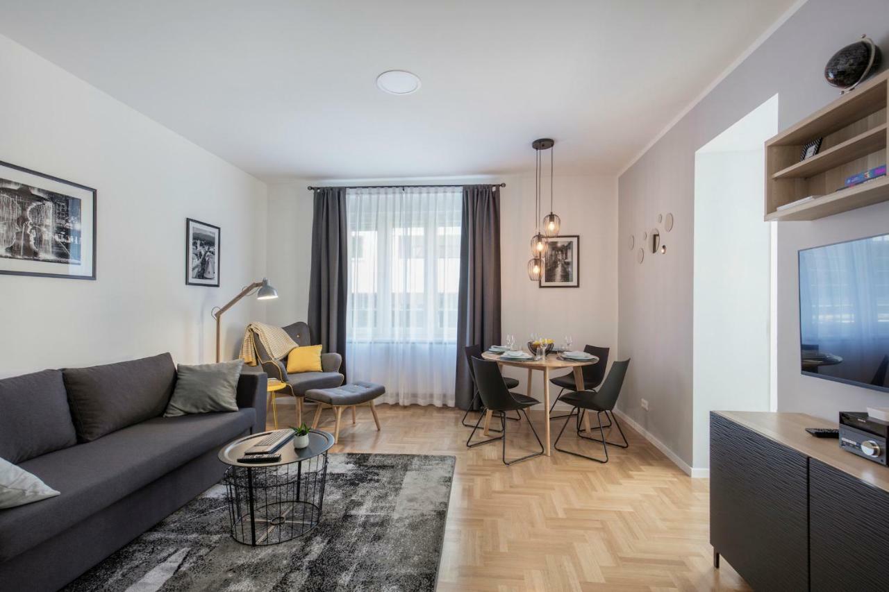 Apartments N10 Zagreb Luaran gambar